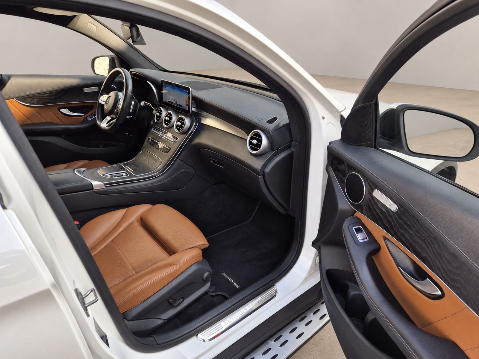 2019 Mercedes-Benz GLC — fotografija 13