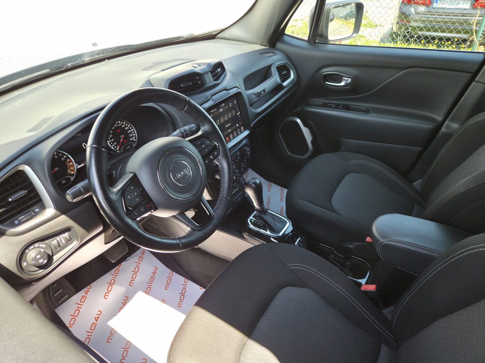 2022 Jeep Renegade — fotografija 6