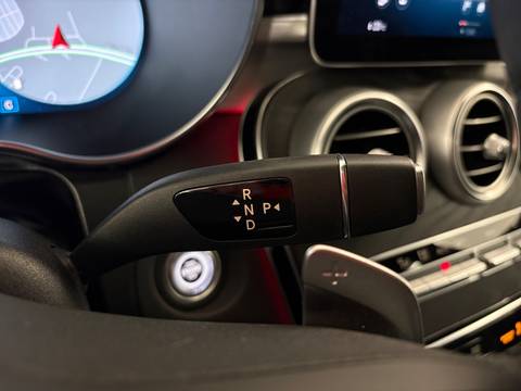 2023 Mercedes-Benz GLC — sličica 23