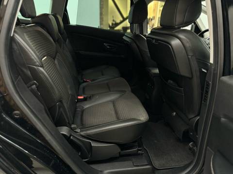 2017 Renault Scenic — sličica 16