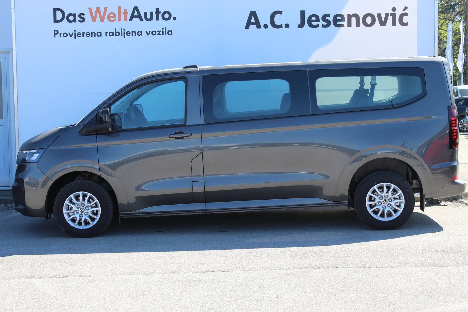 2026 Volkswagen Caravelle — fotografija 6