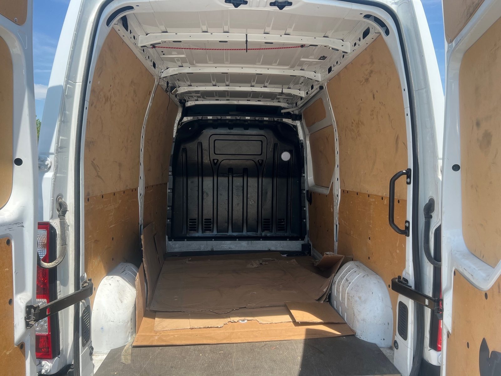 2021 Renault Master — fotografija 11