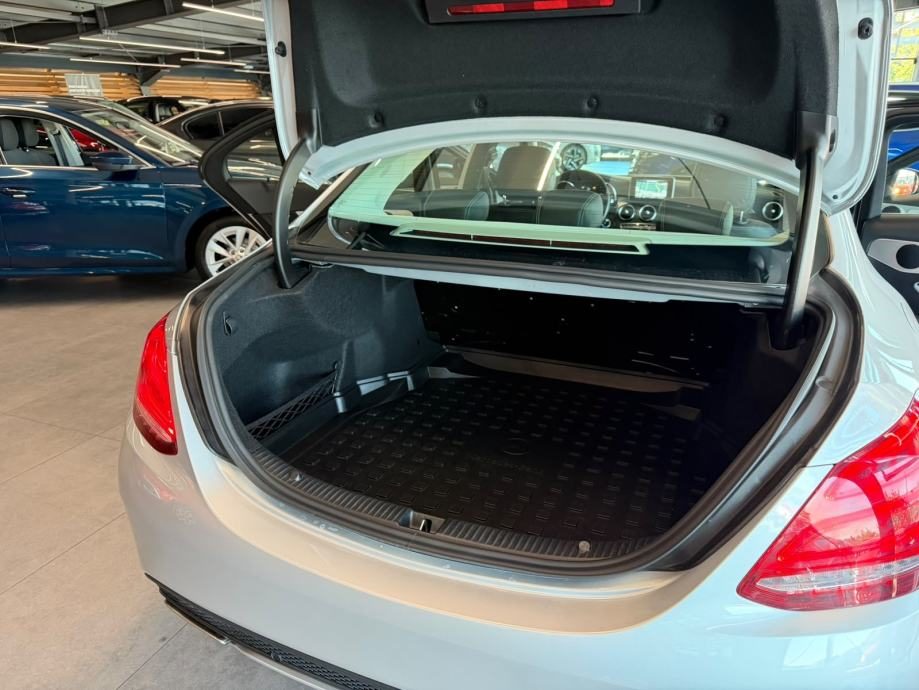 2018 Mercedes-Benz C-klasa — fotografija 27