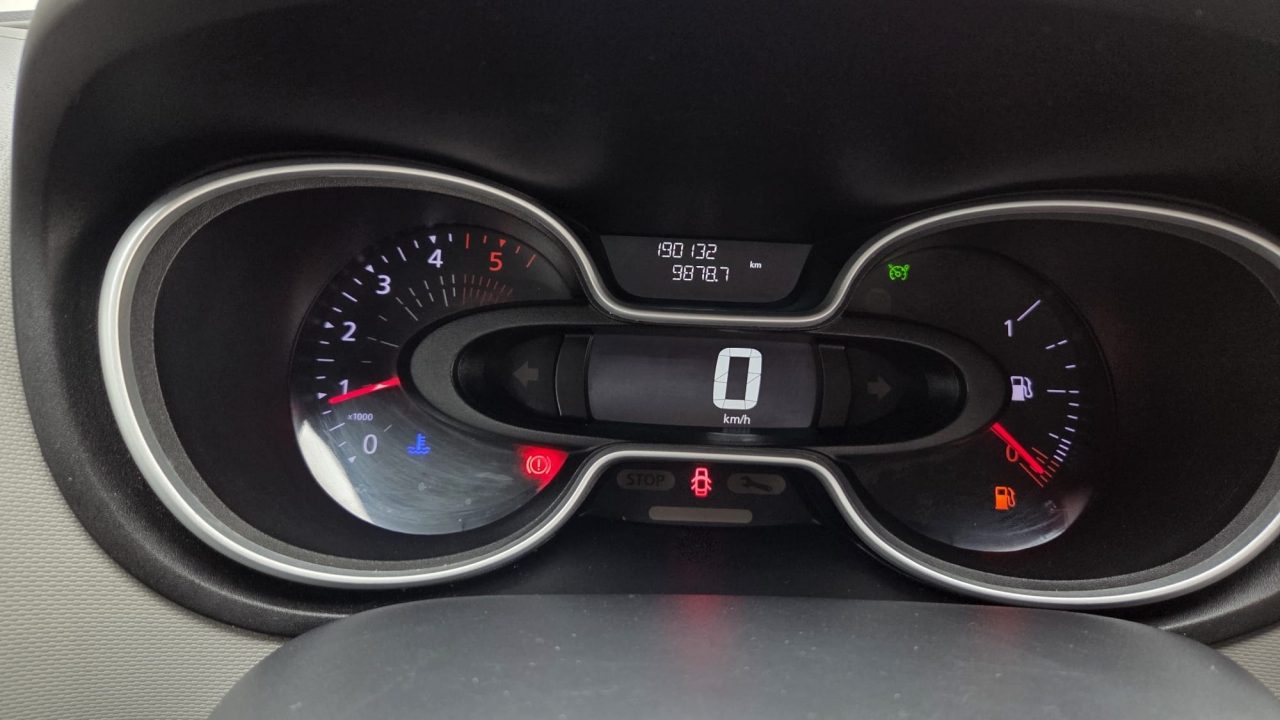 2019 Renault Trafic — fotografija 17