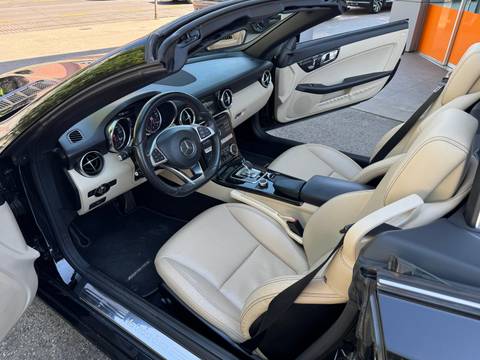 2017 Mercedes-Benz SLC — sličica 10