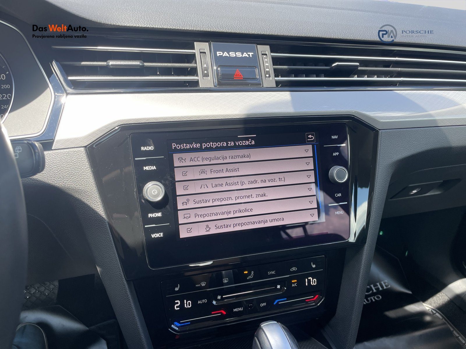 2022 Volkswagen Passat Variant — fotografija 17
