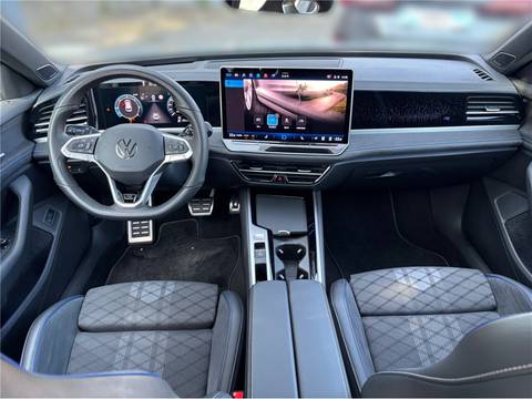 2024 Volkswagen Passat — sličica 10