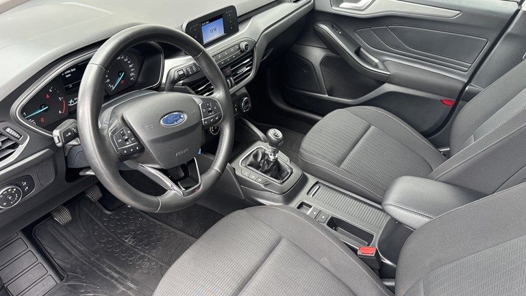 2022 Ford Focus — fotografija 5