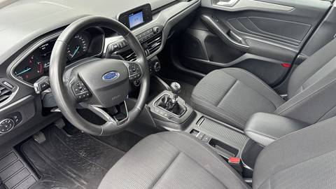 2022 Ford Focus — sličica 5