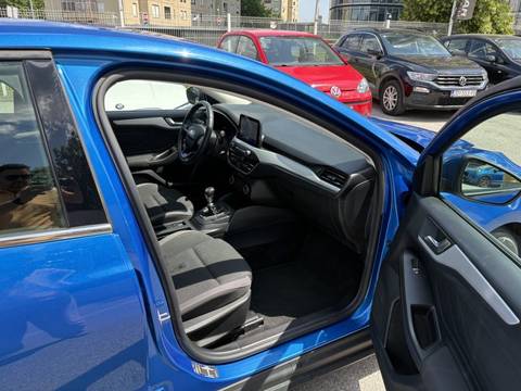 2021 Ford Focus — sličica 6