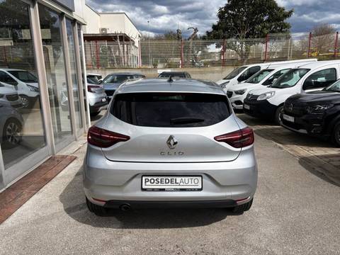 2023 Renault Clio — sličica 6