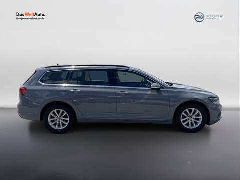 2022 Volkswagen Passat Variant — sličica 7