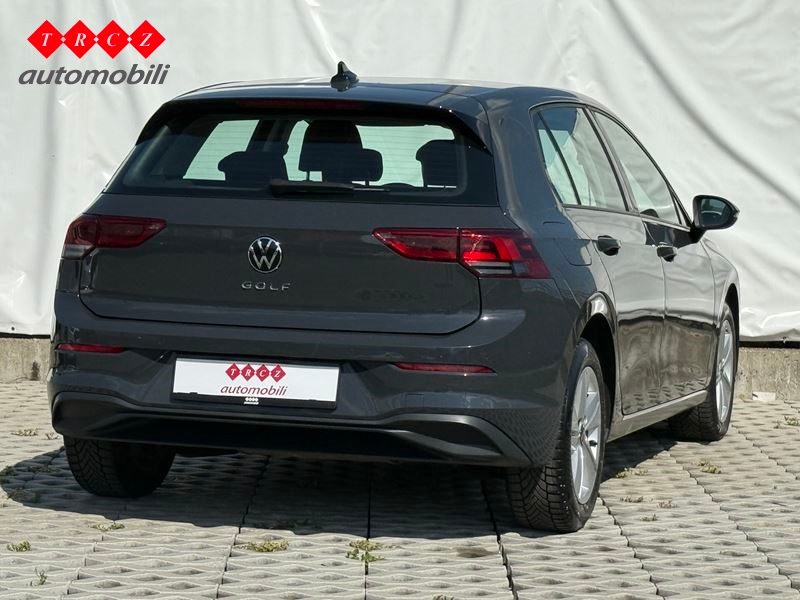 2021 Volkswagen Golf — fotografija 3