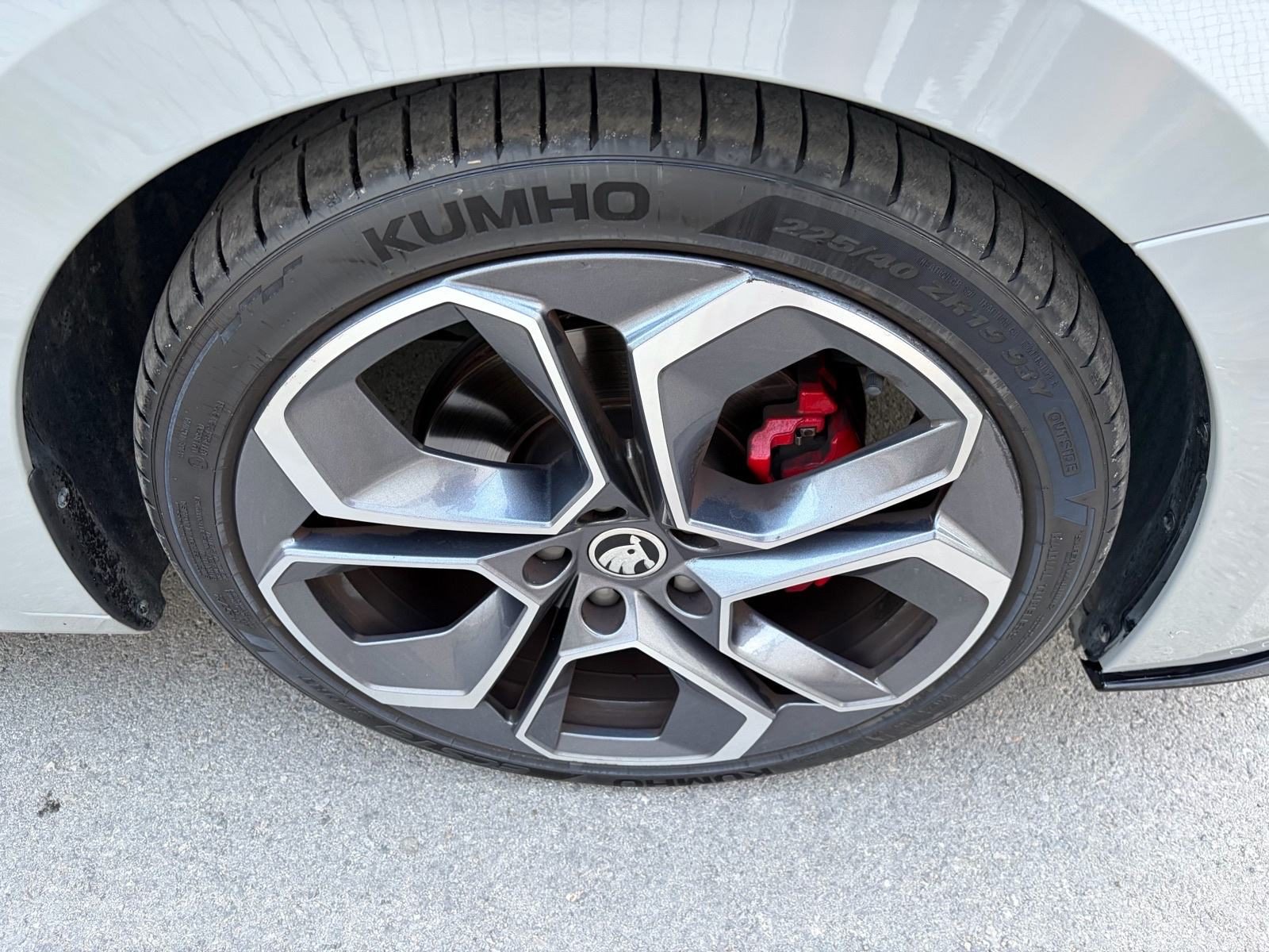 2021 Škoda Octavia — fotografija 27
