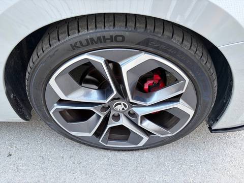 2021 Škoda Octavia — sličica 27