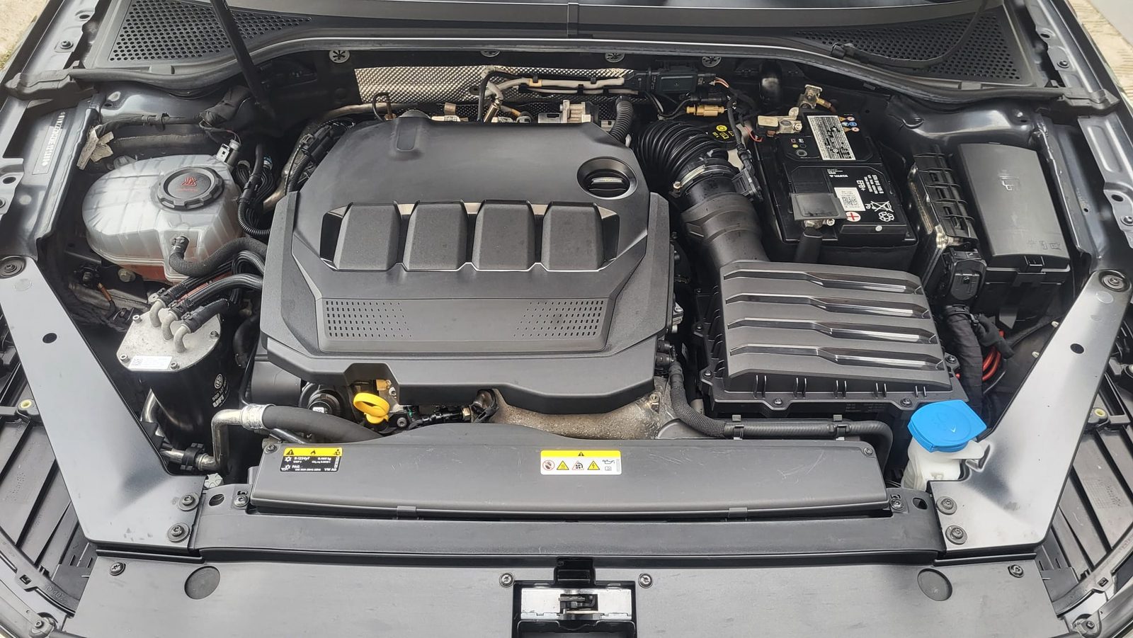 2021 Volkswagen Passat — fotografija 16