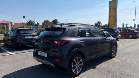 2020 Kia Stonic — sličica 7