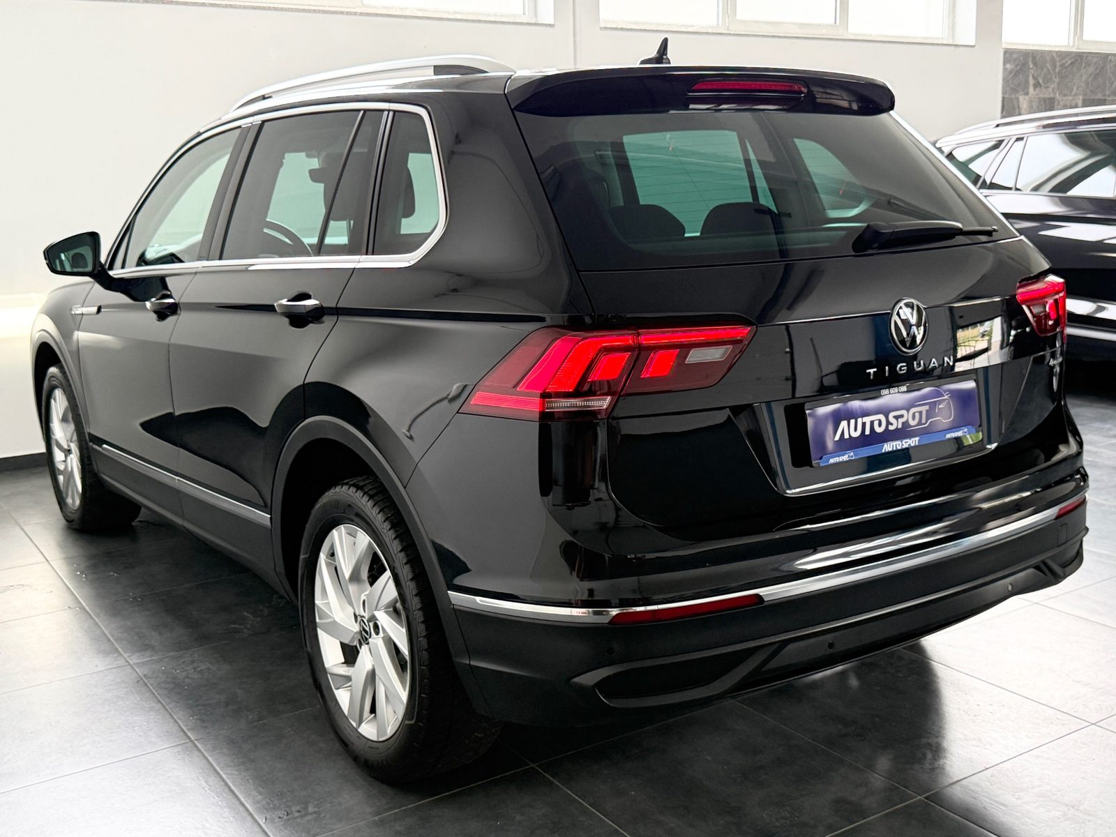 2022 Volkswagen Tiguan — fotografija 5
