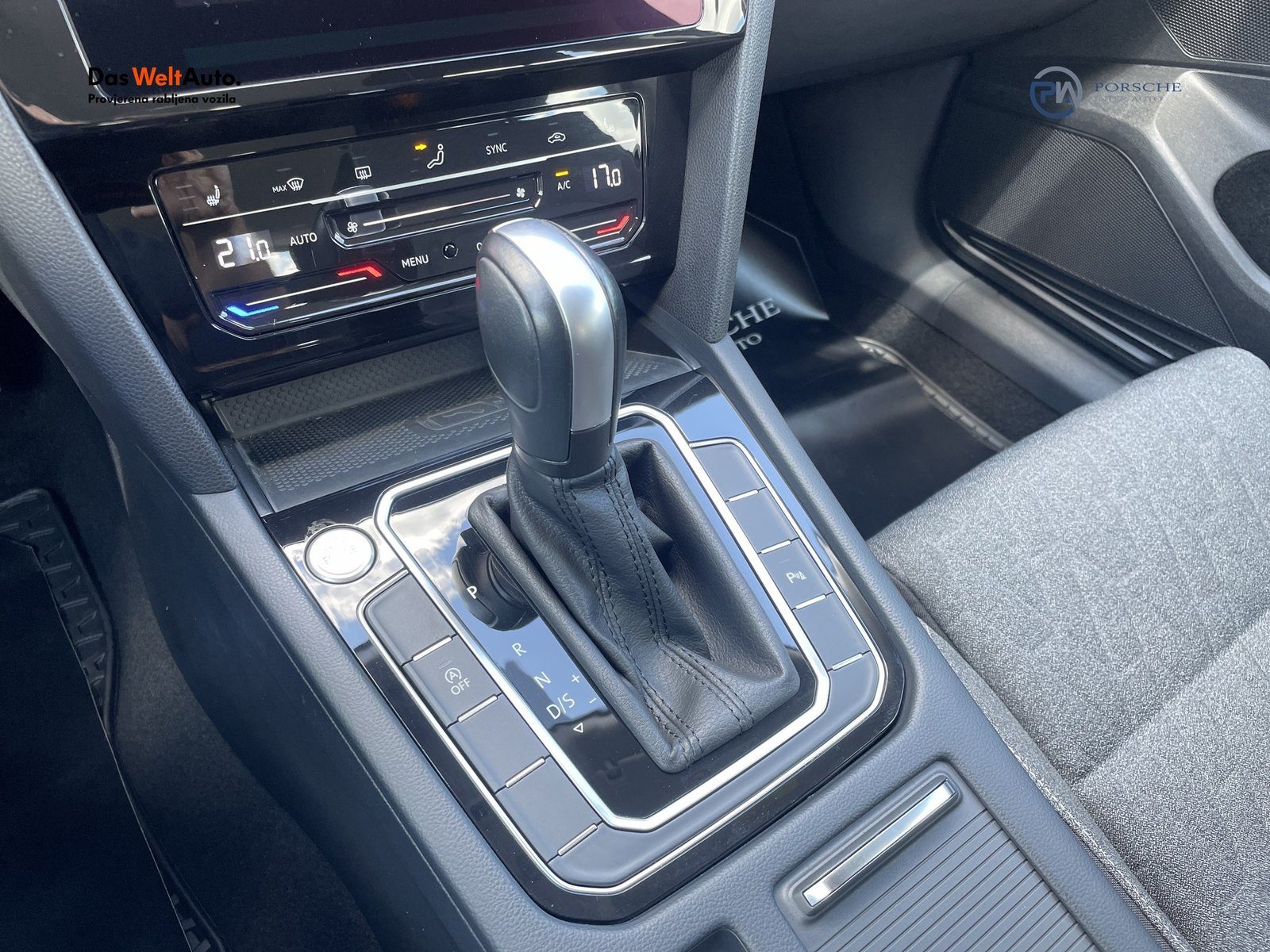 2022 Volkswagen Passat Variant — fotografija 19