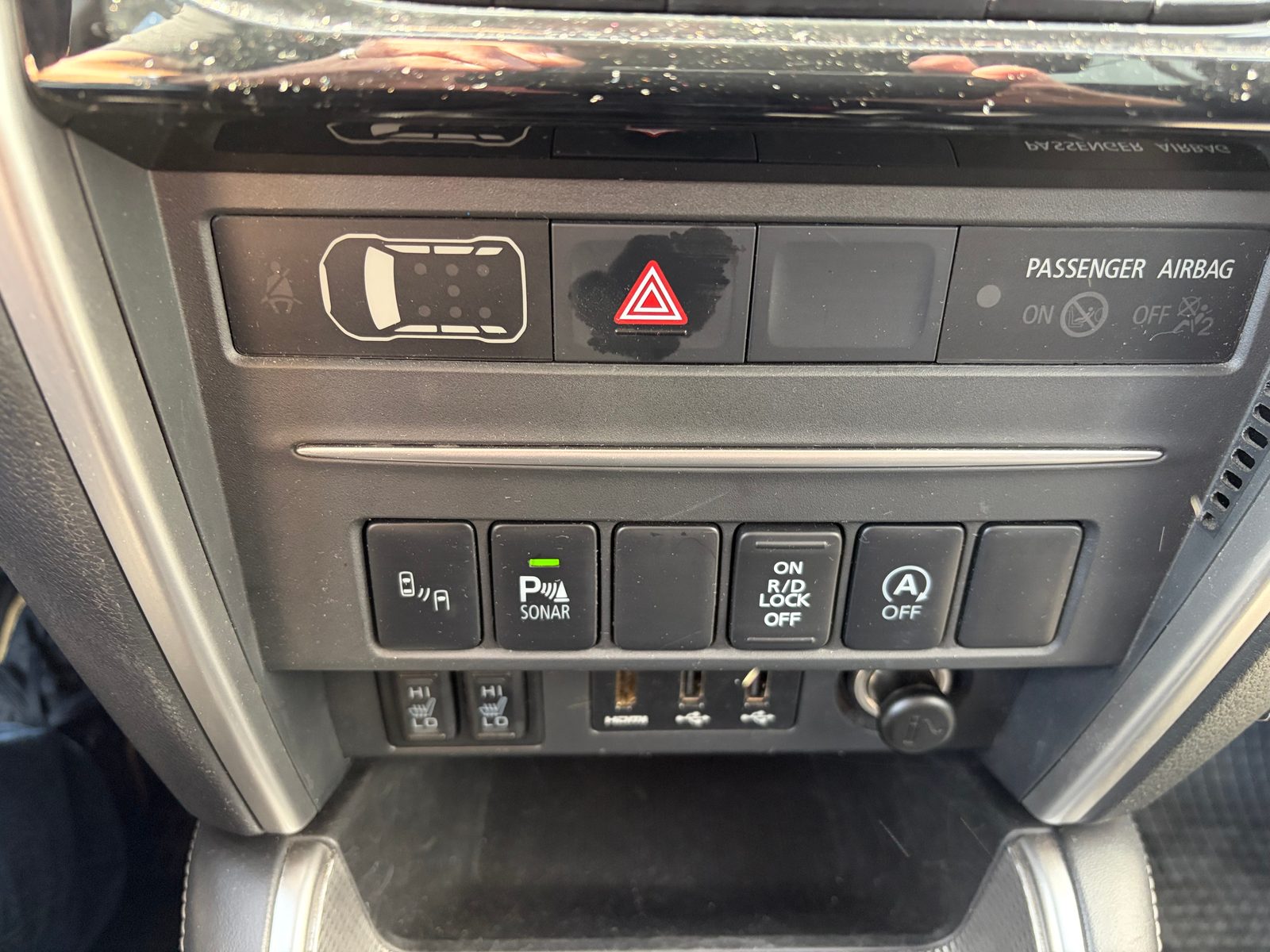2021 Mitsubishi L-200 — fotografija 13