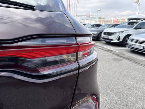 2024 Porsche Macan — sličica 17