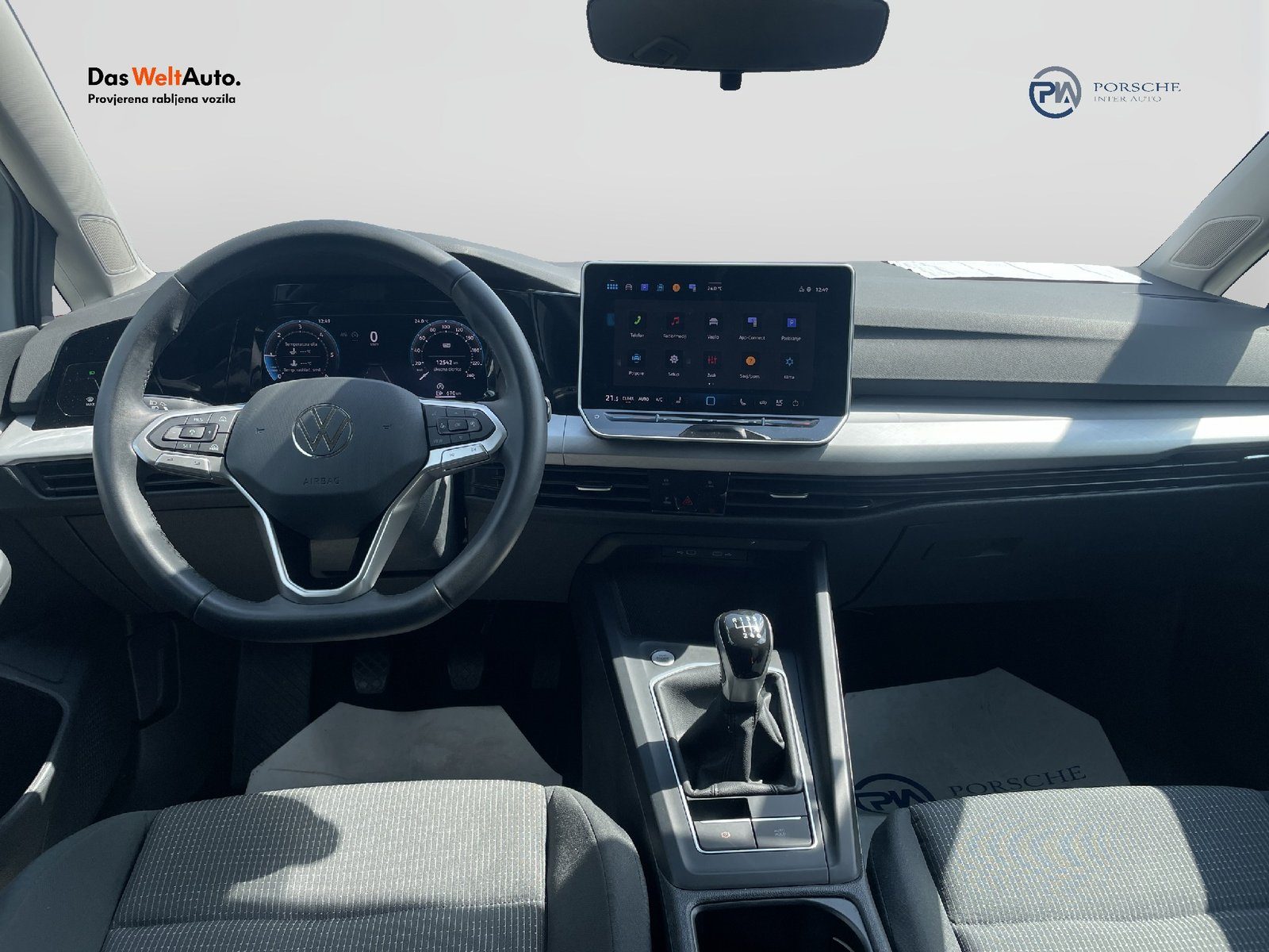 2025 Volkswagen Golf — fotografija 9