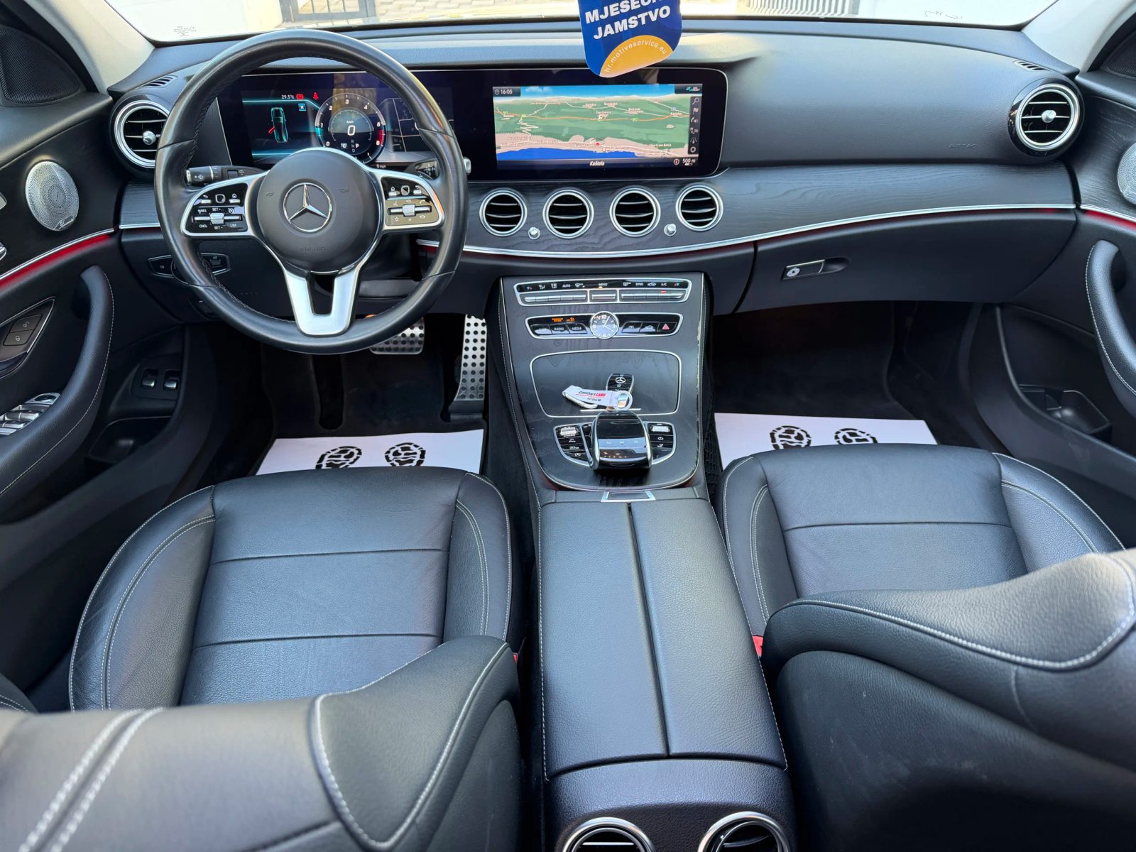 2020 Mercedes-Benz E-klasa — fotografija 12
