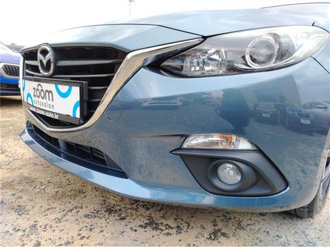2015 Mazda MAZDA3 — sličica 5