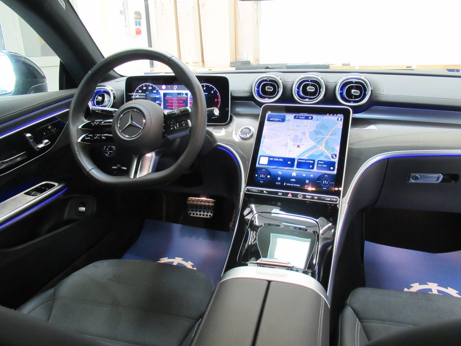 2025 Mercedes-Benz CLE AMG Line — fotografija 12