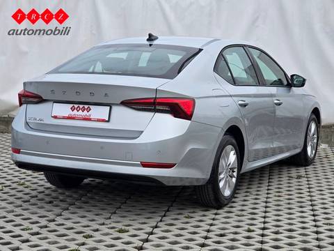 2021 Škoda Octavia — sličica 4