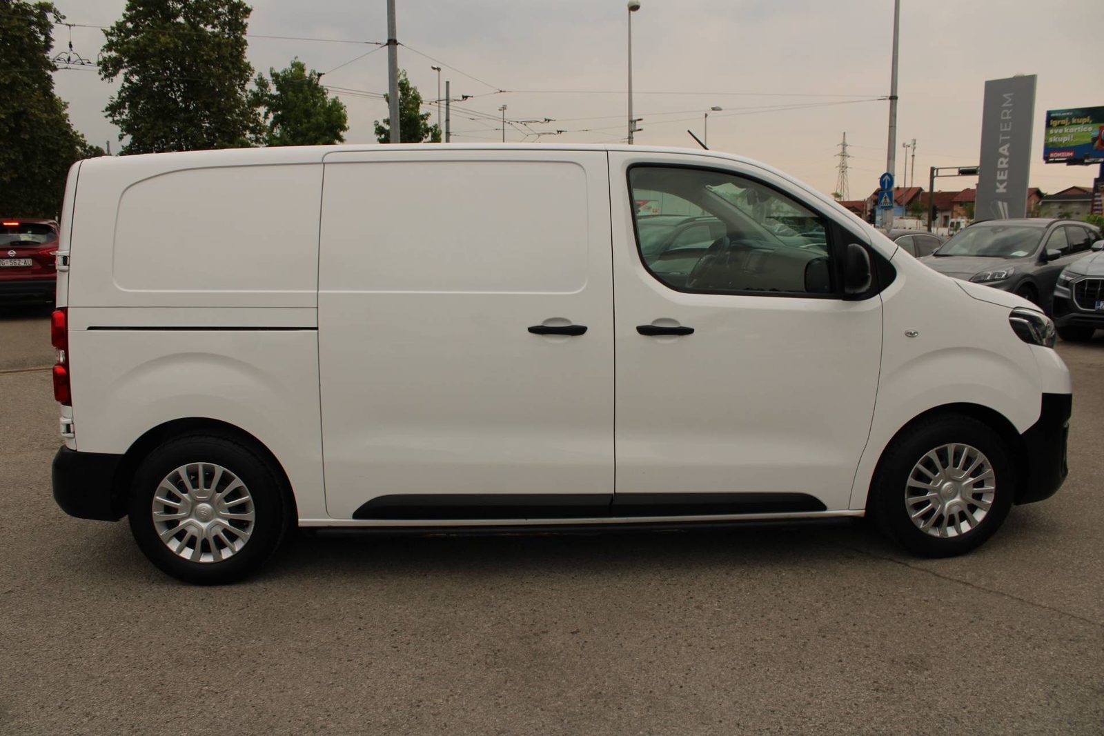 2022 Toyota Proace — fotografija 4