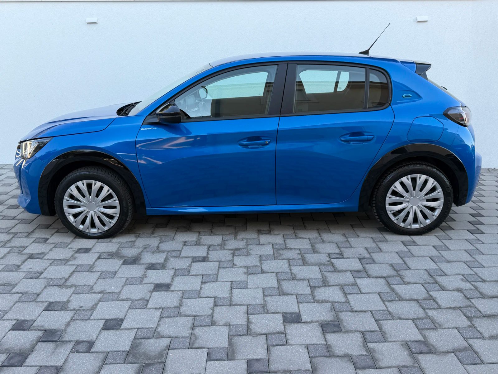 2023 Peugeot e-208 — fotografija 5