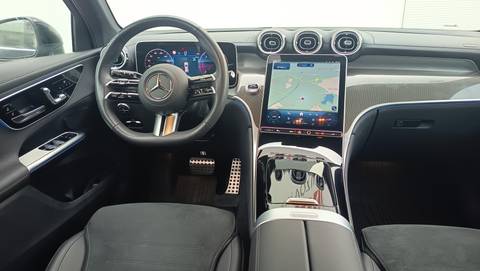2026 Mercedes-Benz GLC — sličica 10