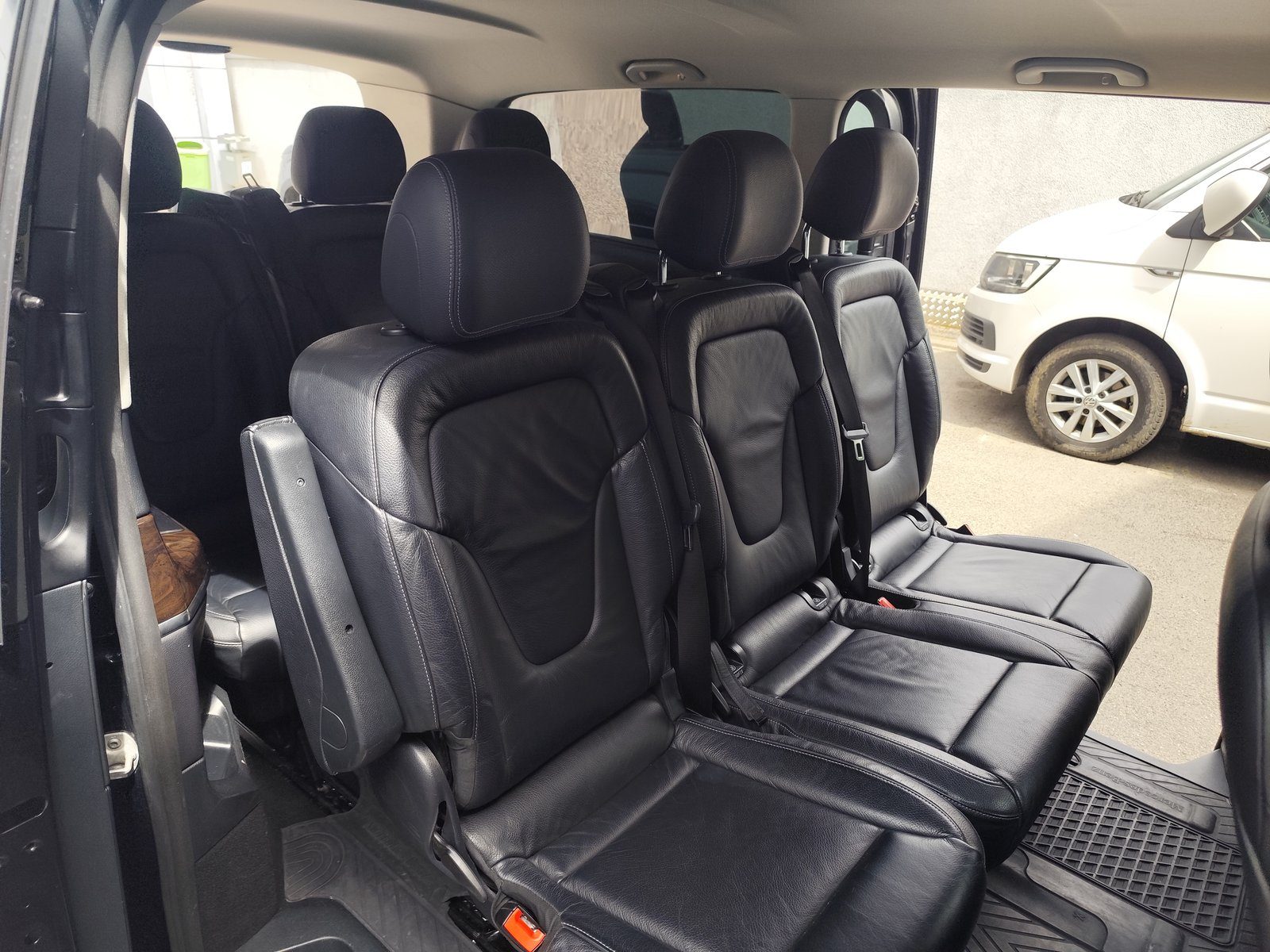 2017 Mercedes-Benz V-klasa — fotografija 17