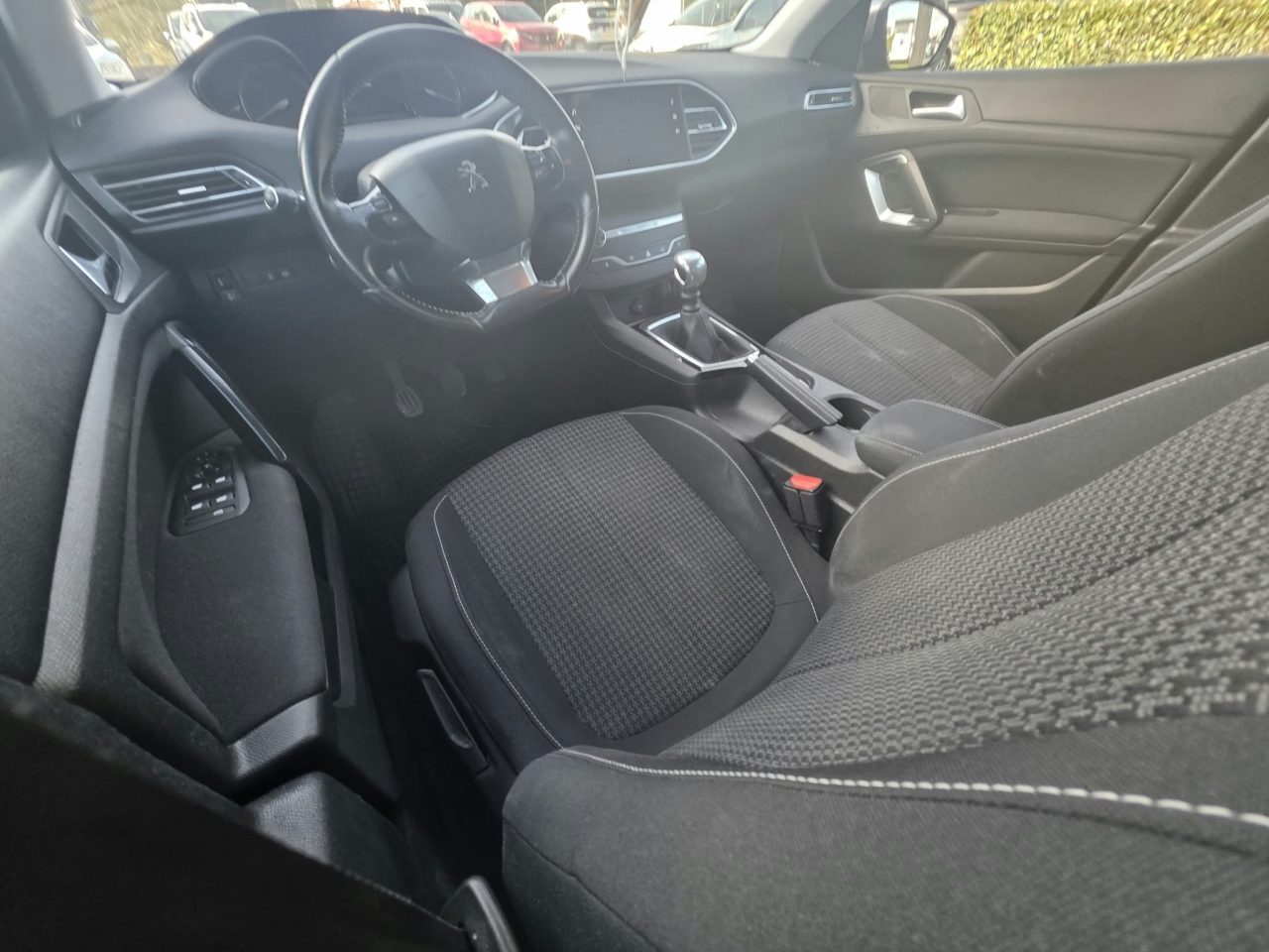 2018 Peugeot 308 SW — fotografija 9