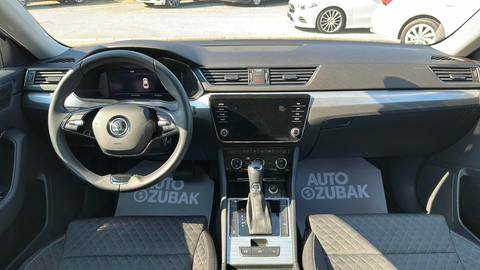 2022 Škoda Superb — sličica 11