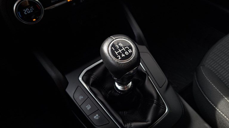 2019 Ford Focus — fotografija 14