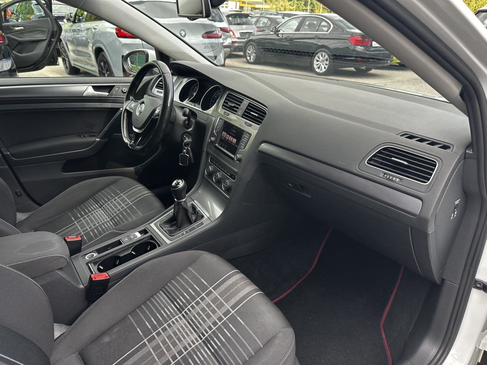 2016 Volkswagen Golf — fotografija 5