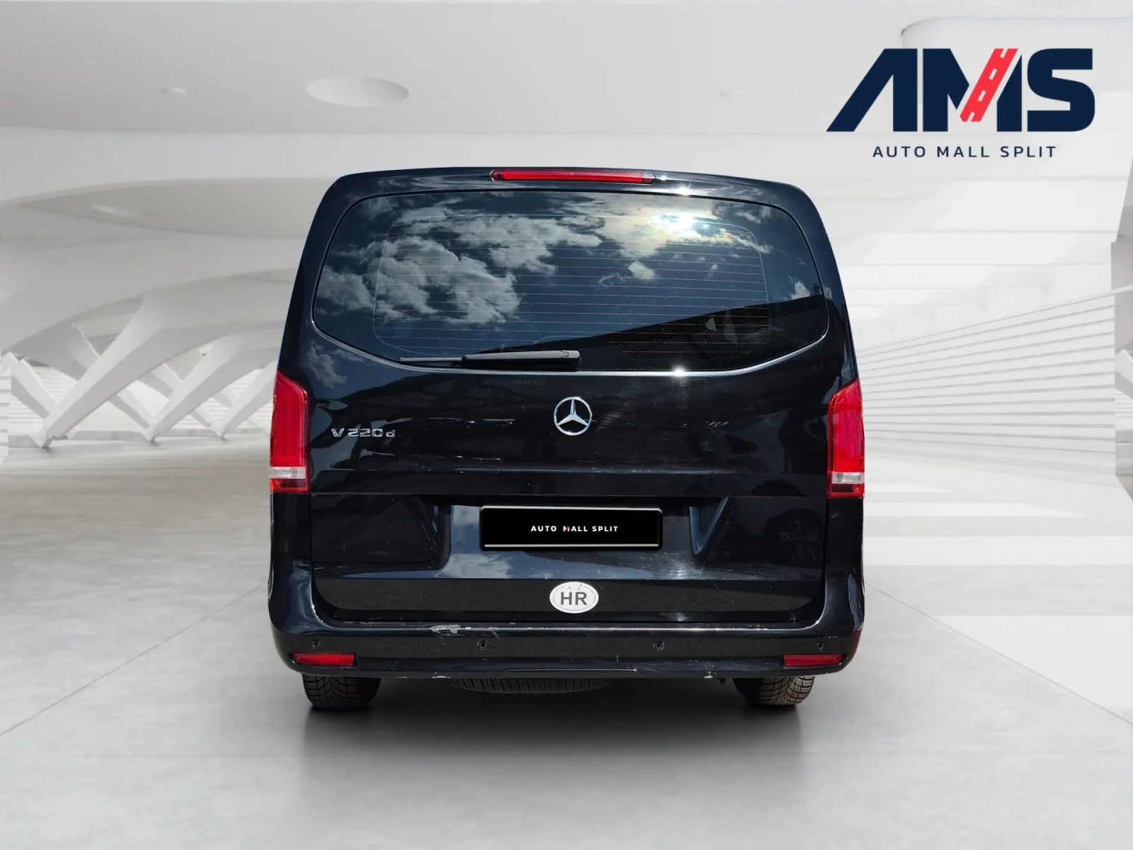 2023 Mercedes-Benz V-klasa — fotografija 4