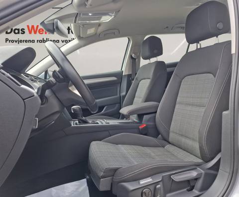 2021 Volkswagen Passat Variant — sličica 11