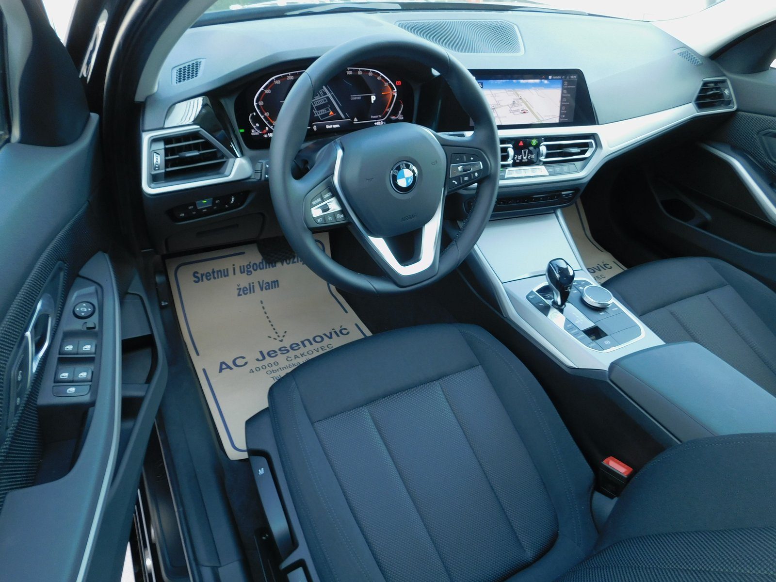 2021 BMW Serija 3 — fotografija 9