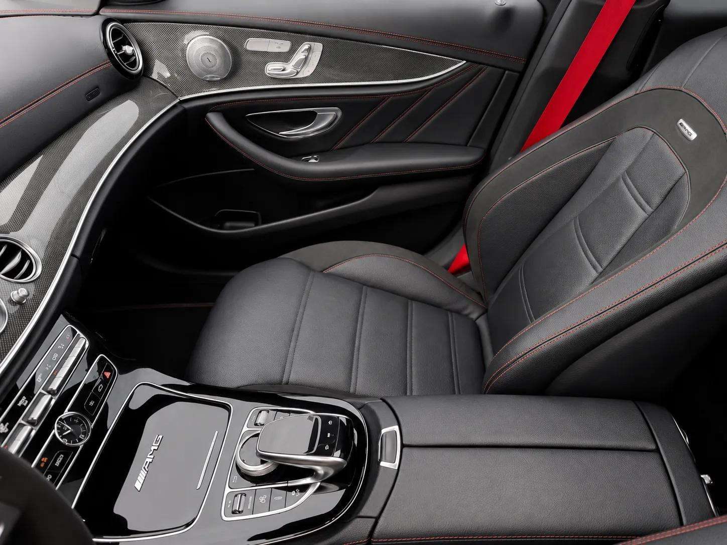 2017 Mercedes-Benz E-klasa — fotografija 18