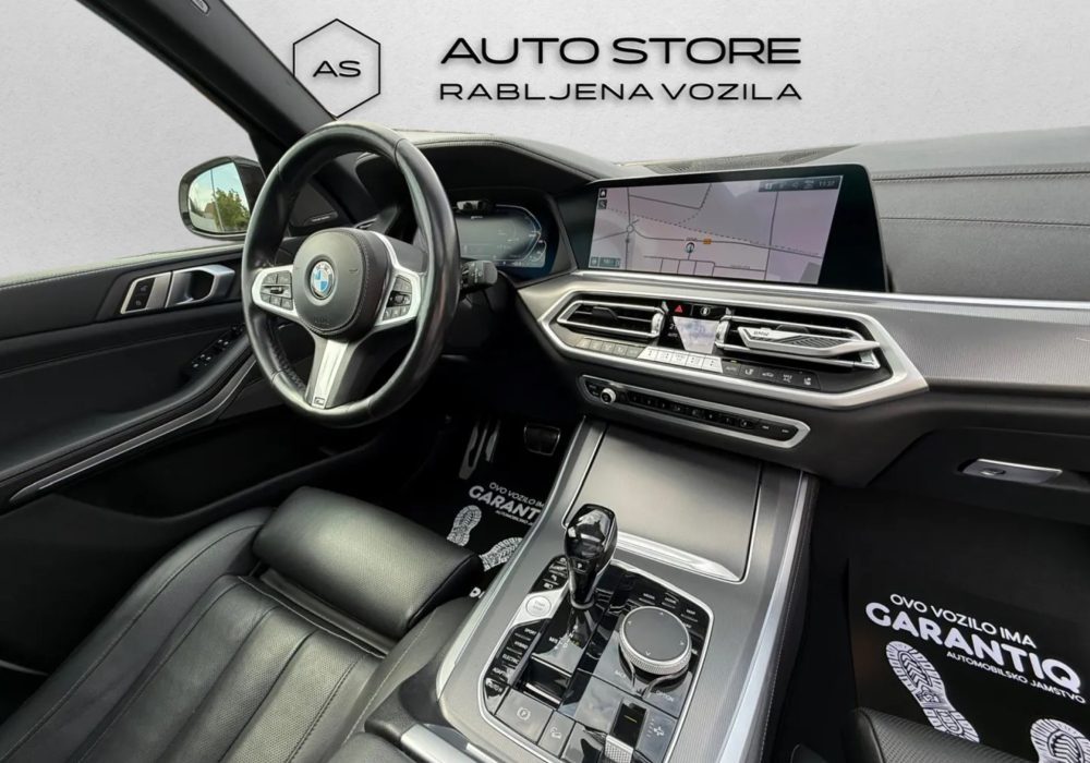 2021 BMW X5 M Sport — fotografija 26