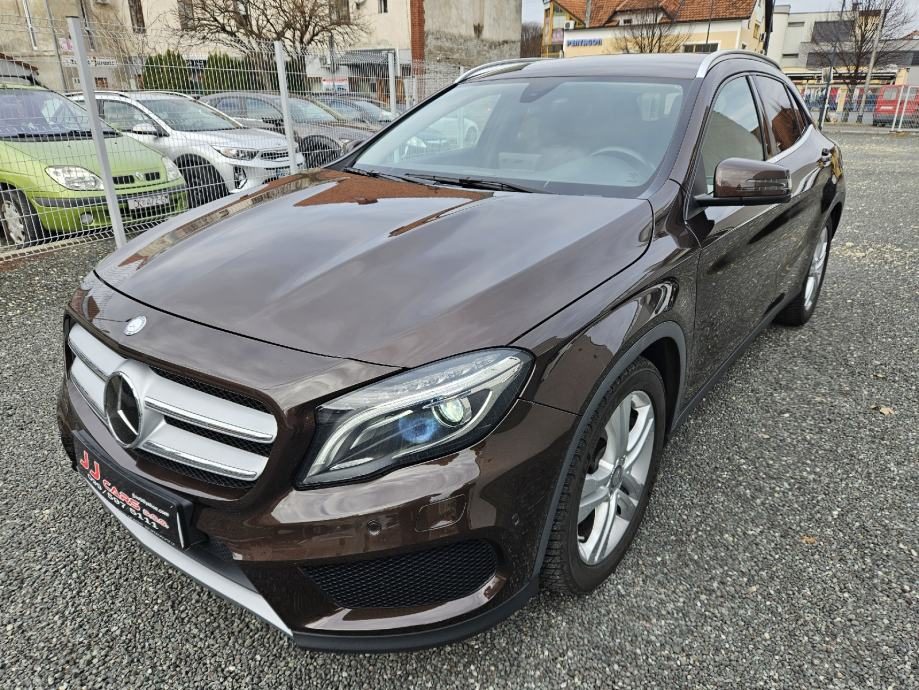 2016 Mercedes-Benz GLA — fotografija 13