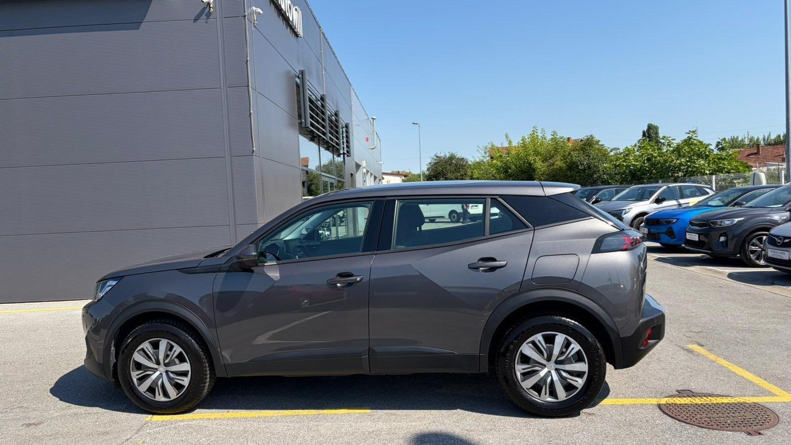 2022 Peugeot 2008 — fotografija 4