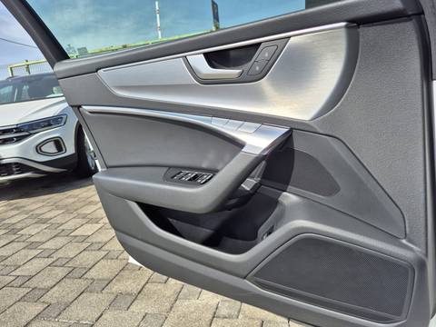 2020 Audi A6 Avant — sličica 17