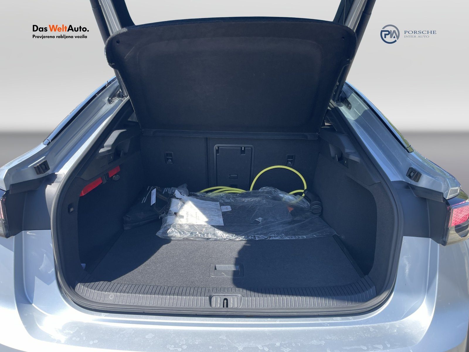 2024 Volkswagen ID.7 — fotografija 20