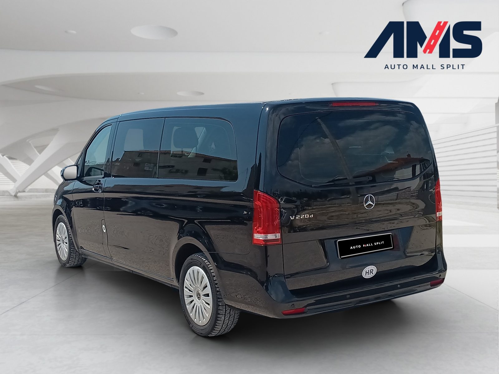 2023 Mercedes-Benz V-klasa — fotografija 3