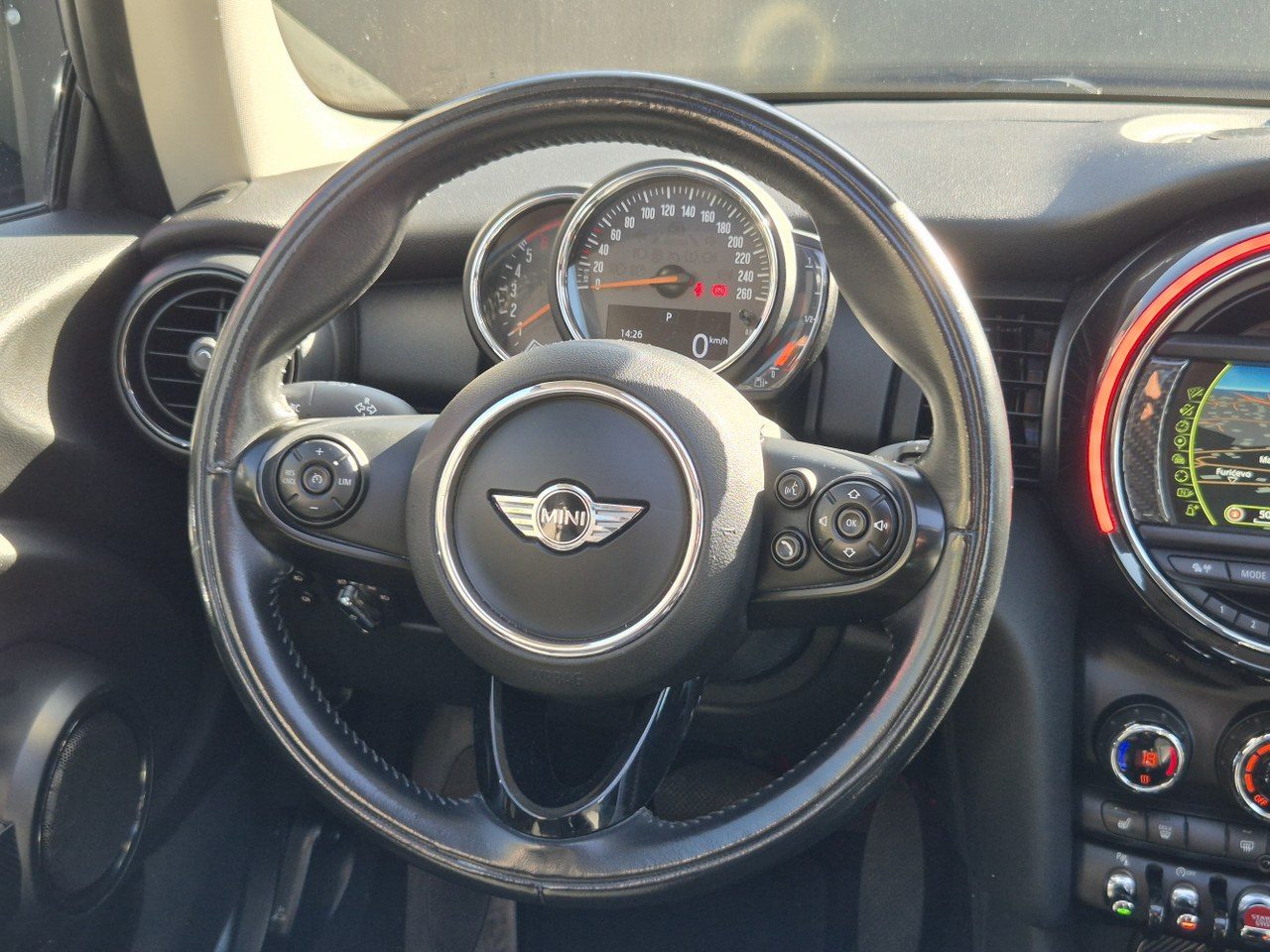 2017 Mini Cooper — fotografija 9