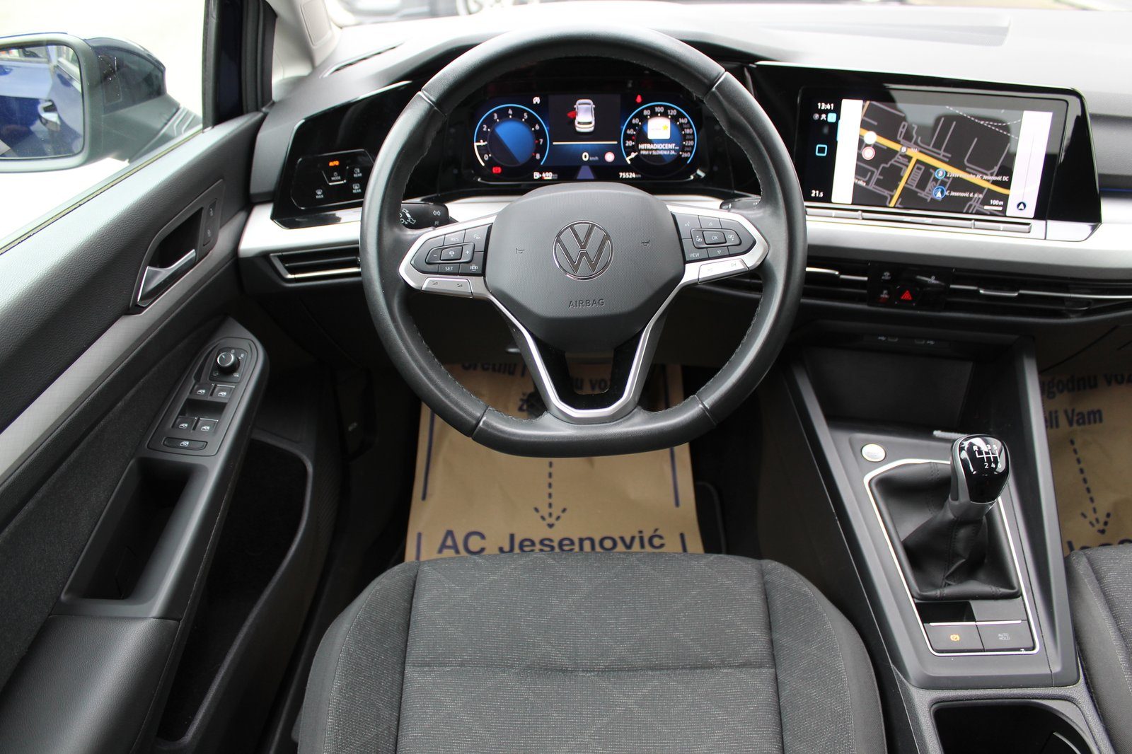 2023 Volkswagen Golf — fotografija 10